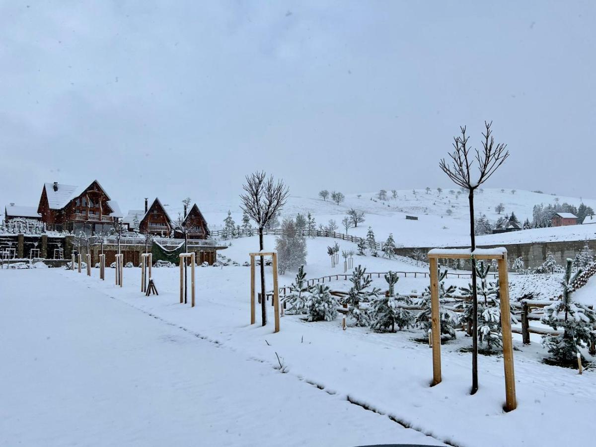 Wooden Valley Zlatibor Resort Exterior photo