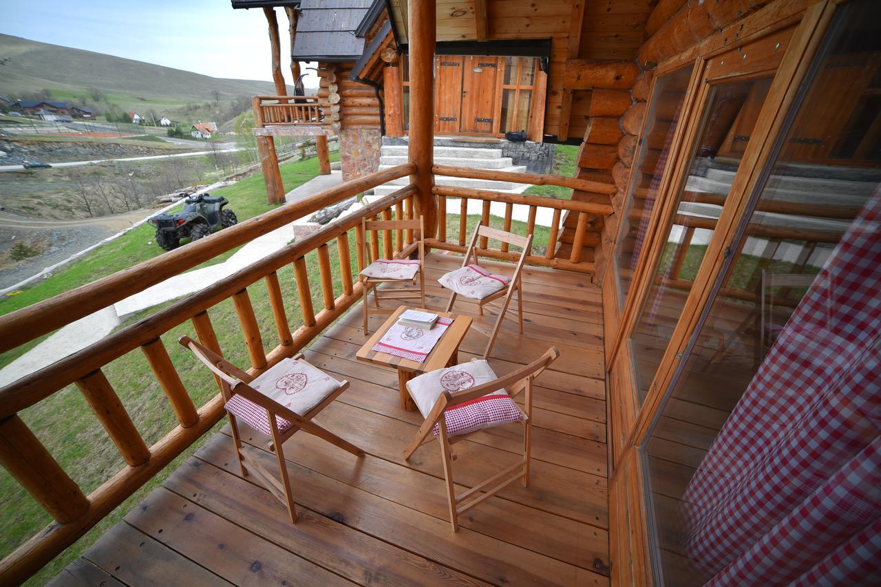 Wooden Valley Zlatibor Resort Exterior photo